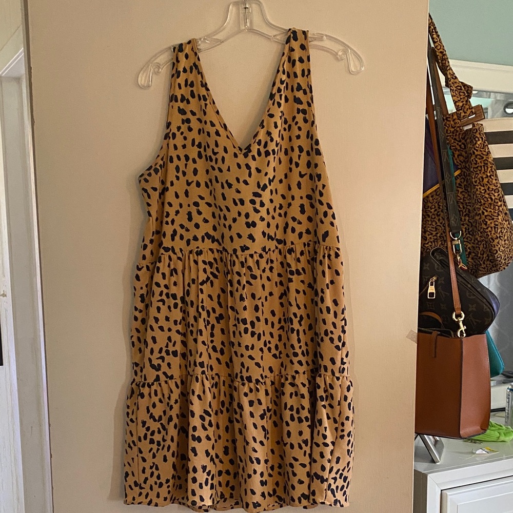 Leopard Print Sleeveless Dress